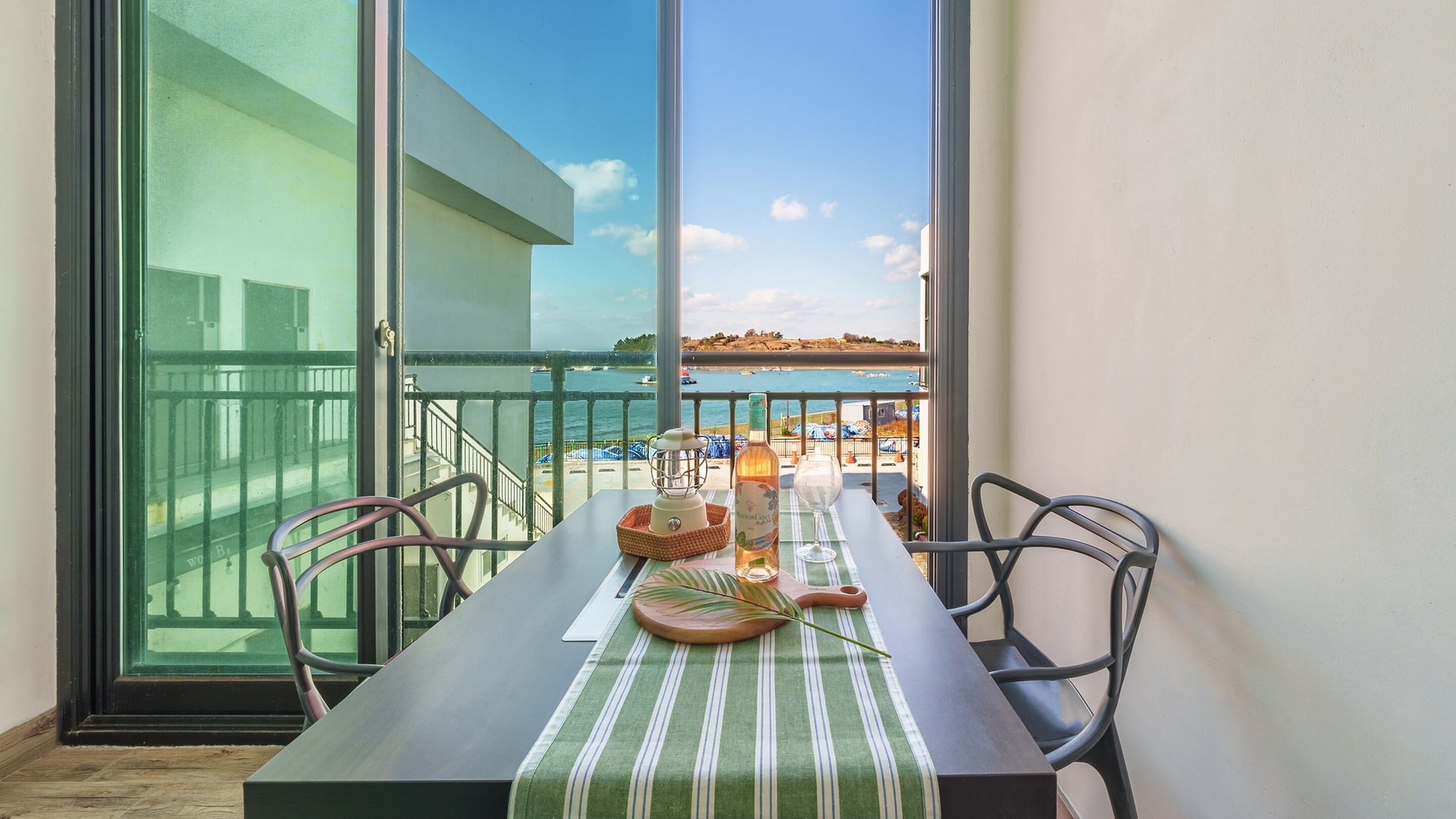 Basic Room, 1 Bedroom (Room 204(ocean view)) | 1 bedroom, free WiFi