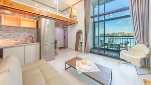 Basic Room, 1 Bedroom (Room 204(ocean view)) | 1 bedroom, free WiFi