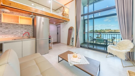 Basic Room, 1 Bedroom (Room 204(ocean view)) | 1 bedroom, free WiFi