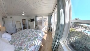 8 habitaciones, tabla de planchar con plancha y wifi gratis 