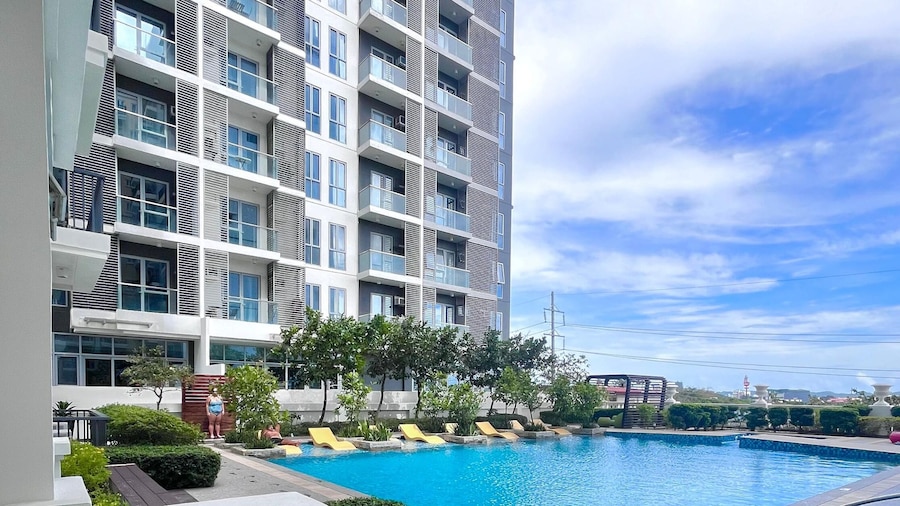 Room-simple, Modern & Cozy Condo in Lafa