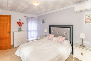 3 Schlafzimmer, Bügeleisen/Bügelbrett, kostenloses WLAN, Bettwäsche