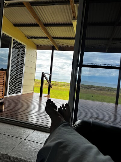 Dolphin Views@ Limestone coast Cape Jaffa Pet friendly. Boat parking Beach Front