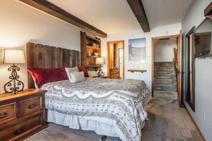 3 slaapkamers, een bureau, gratis wifi, beddengoed