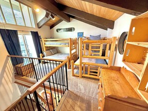 3 Schlafzimmer, Schreibtisch, kostenloses WLAN, Bettwäsche