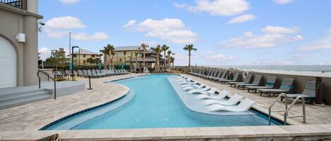 Inomhuspool och uppvärmd pool