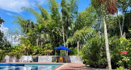Coffee Region Getaway: Tropical Villa Near Parque del Café, Quindío, Colombia