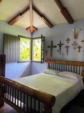 8 Schlafzimmer, Schreibtisch, WLAN, Bettwäsche