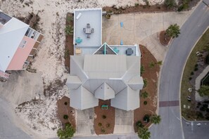 Exterior - Shore Thang 1~ Steps To The Beach w/ Pool (Gulf Shores)