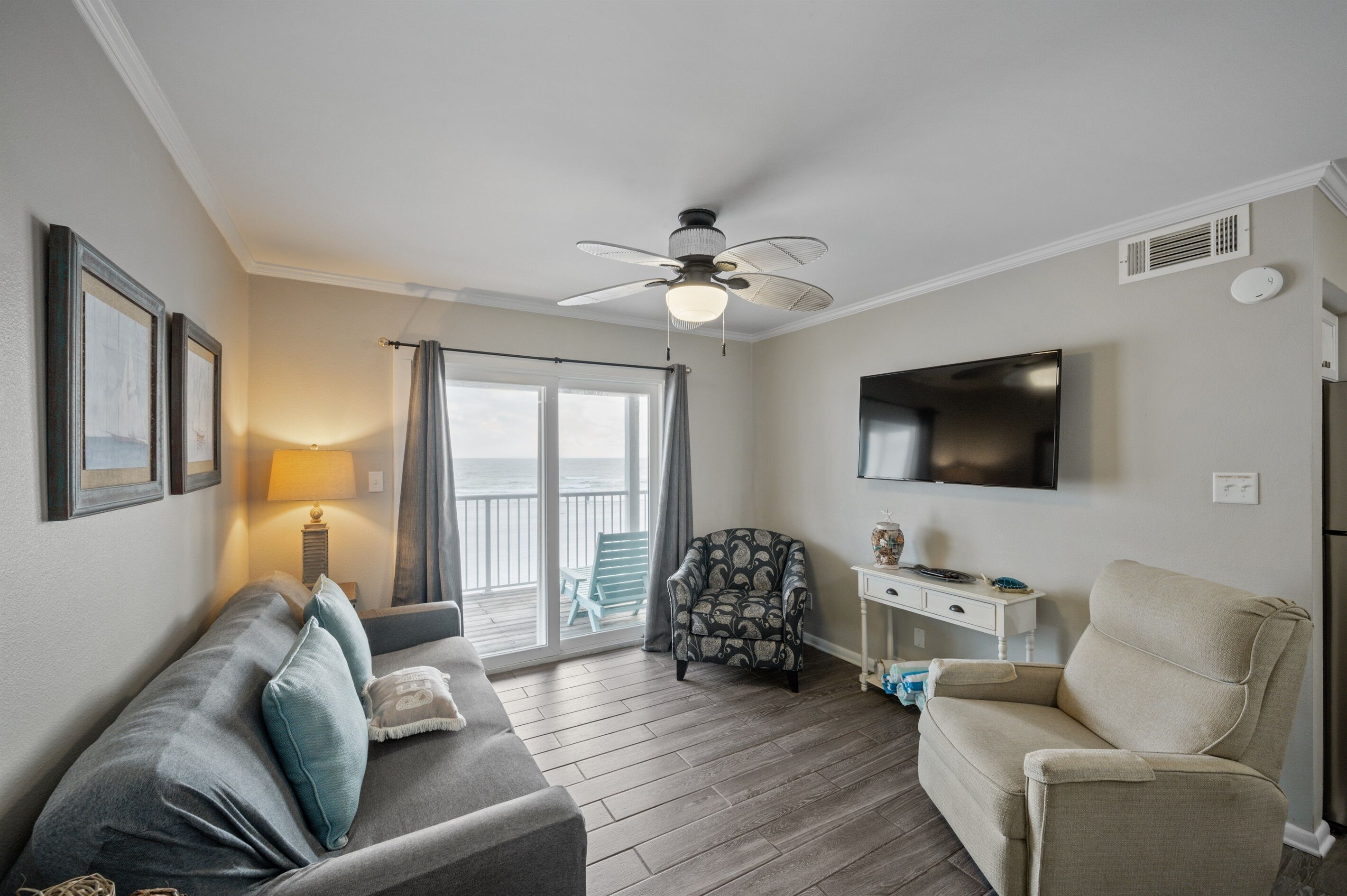 Smart-TV, videospill og bøker