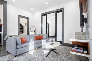 Televisio, työhuone