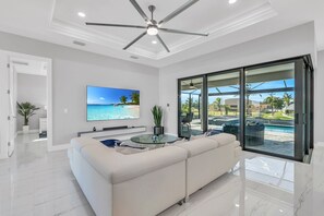 Smart TV, offices