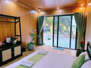 Deluxe Double Room, Private Bathroom | Soundproofing, free WiFi