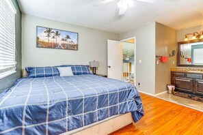 3 habitaciones, tabla de planchar con plancha, wifi y ropa de cama 