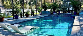 Book Now for Summer 2026! Save 10% when you book 3 Nights