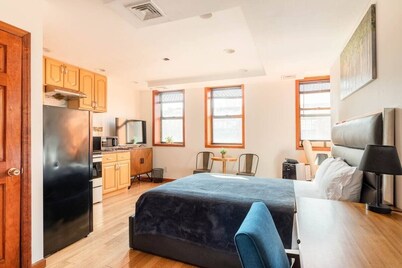 Cozy and charming studio brought by Zoller Stays. Comfortable and spacious