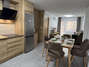 Dining - THREE-BEDROOM APARTMENT IN THE CENTER (MALAGA)