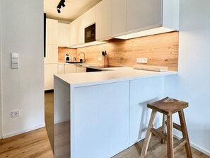 Fridge, microwave, oven, dishwasher