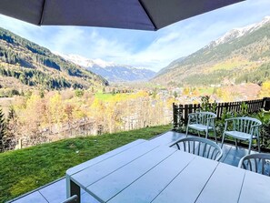 Outdoor dining - Auszeit by Interhome (Bad Gastein)