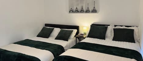 4 chambres, Wi-Fi, literie fournie