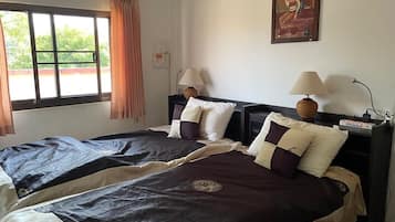 2 bedrooms, in-room safe, WiFi, bed sheets