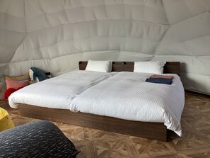 1 bedroom, desk - Luxury Tent A BBQ food bringyourself plan / Maizuru City Kyōto (Maizuru City)
