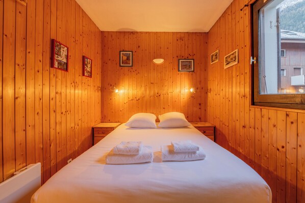 2 chambres, draps fournis