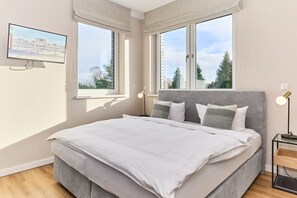 4 chambres, bureau, fer et planche à repasser, Wi-Fi