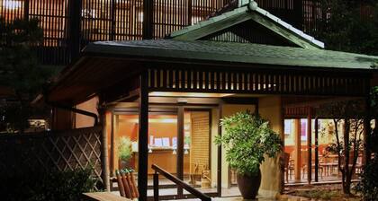 Nonsmoking Japanesestyle room 8 tatami mats 2 meals included 5th grade Saga beef steak / Saga Saga