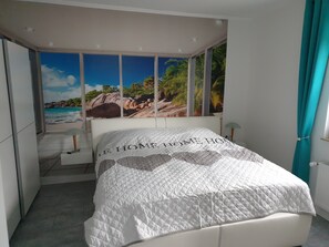 1 bedroom, iron/ironing board, free WiFi, bed sheets