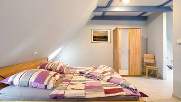 1 Schlafzimmer, Bügeleisen/Bügelbrett, kostenloses WLAN, Bettwäsche