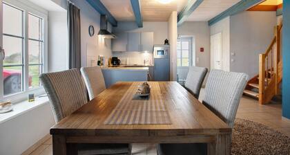 Apartment 'Alte Kirche' with Private Terrace, Shared Garden and Wi-Fi