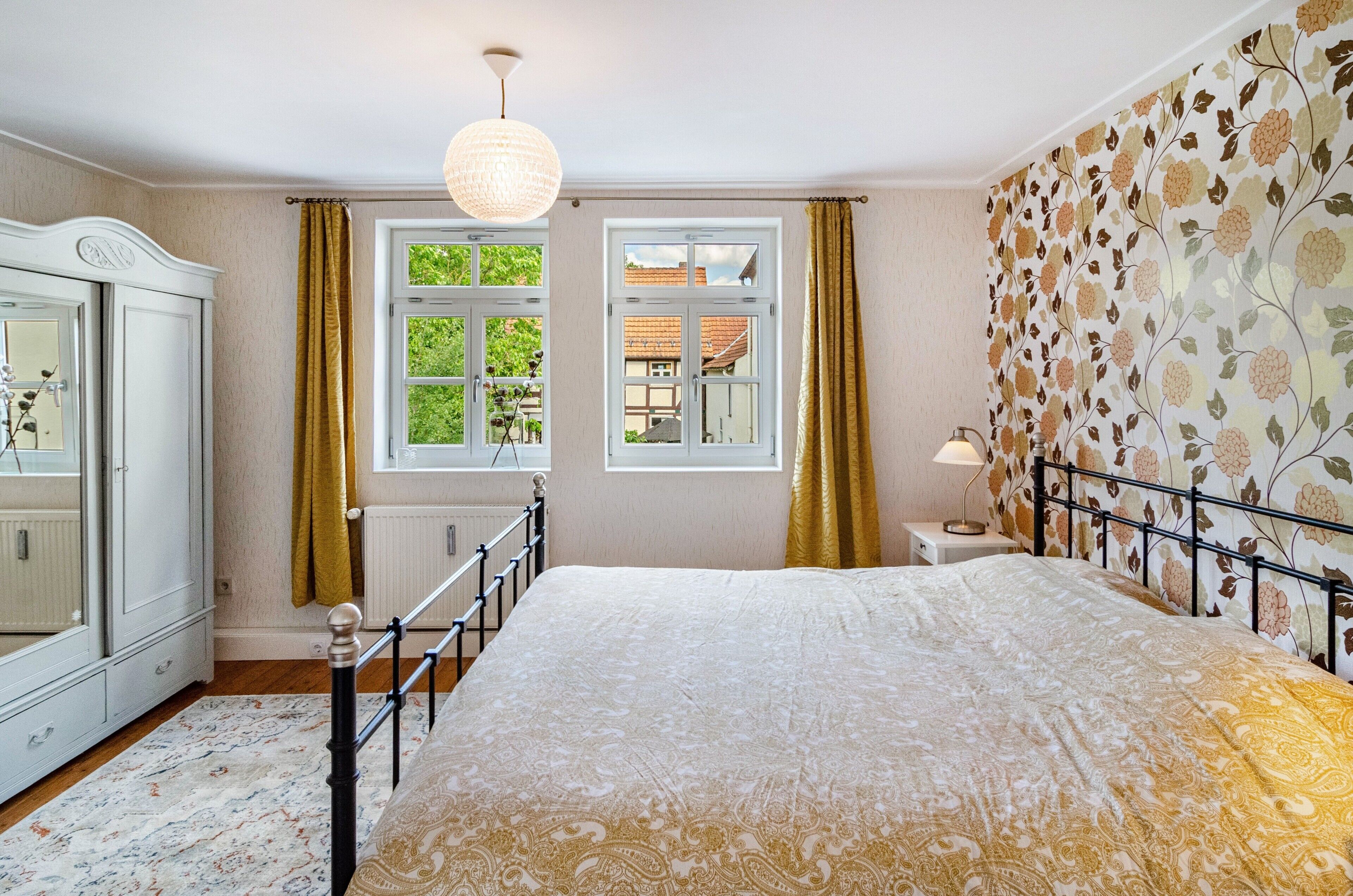 2 chambres, fer et planche à repasser, accès au Wi-Fi (inclus)