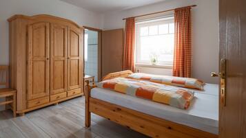 4 habitaciones y wifi gratis