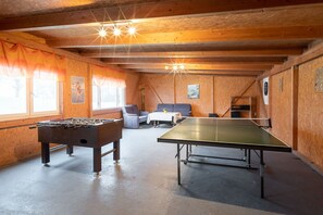 Spielezimmer