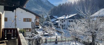 Apartamento 'Bienennest' con vistas a la montaña, balcón y Wi-Fi