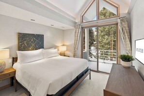 6 bedrooms, desk, iron/ironing board, free WiFi - 6 Bedroom Riverside Haven in East Vail (Vail)