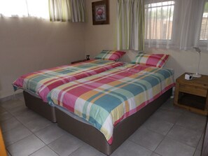 2 bedrooms, iron/ironing board, WiFi, bed sheets