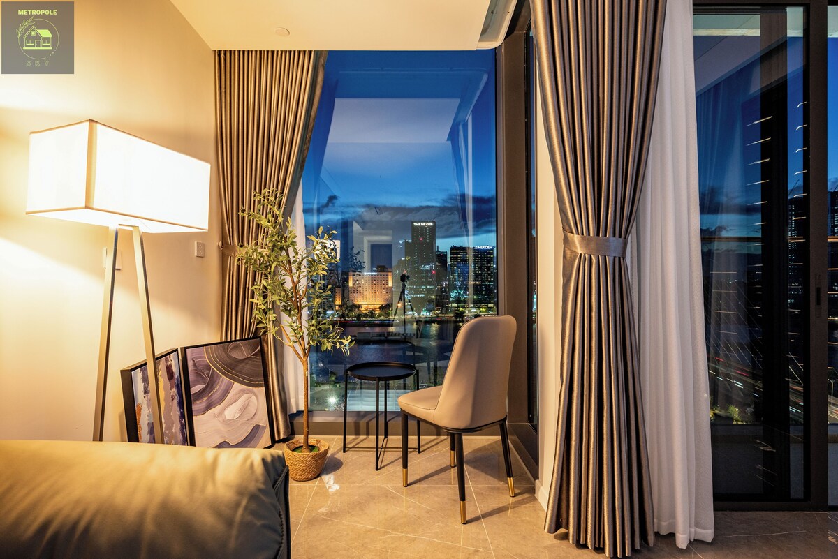 Metropole Thu Thiem Skyline Apartment