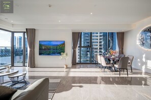 Executive Apartment, 3 Bedrooms, Balcony, City View | Living area - Metropole Thu Thiem Skyline Apartment (Ho Chi Minh City)