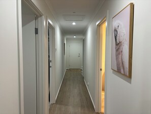 Interior - Light and Easy Space (Munno Para Downs)