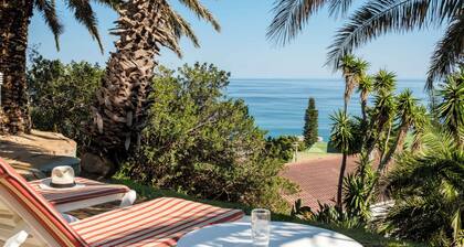 Camps Bay 4BR w Pool and Sea Views Atlantic Gem