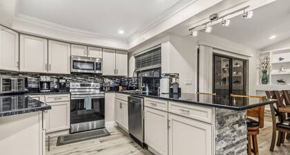 Dream Home Family Retreat | 4BR, Near the Gulf