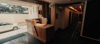 斯里納特吉飯店
