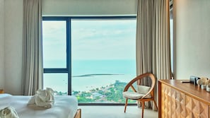 Two-Bedroom Anzhu Pool Villa | 3 bedrooms, premium bedding, free minibar, free WiFi
