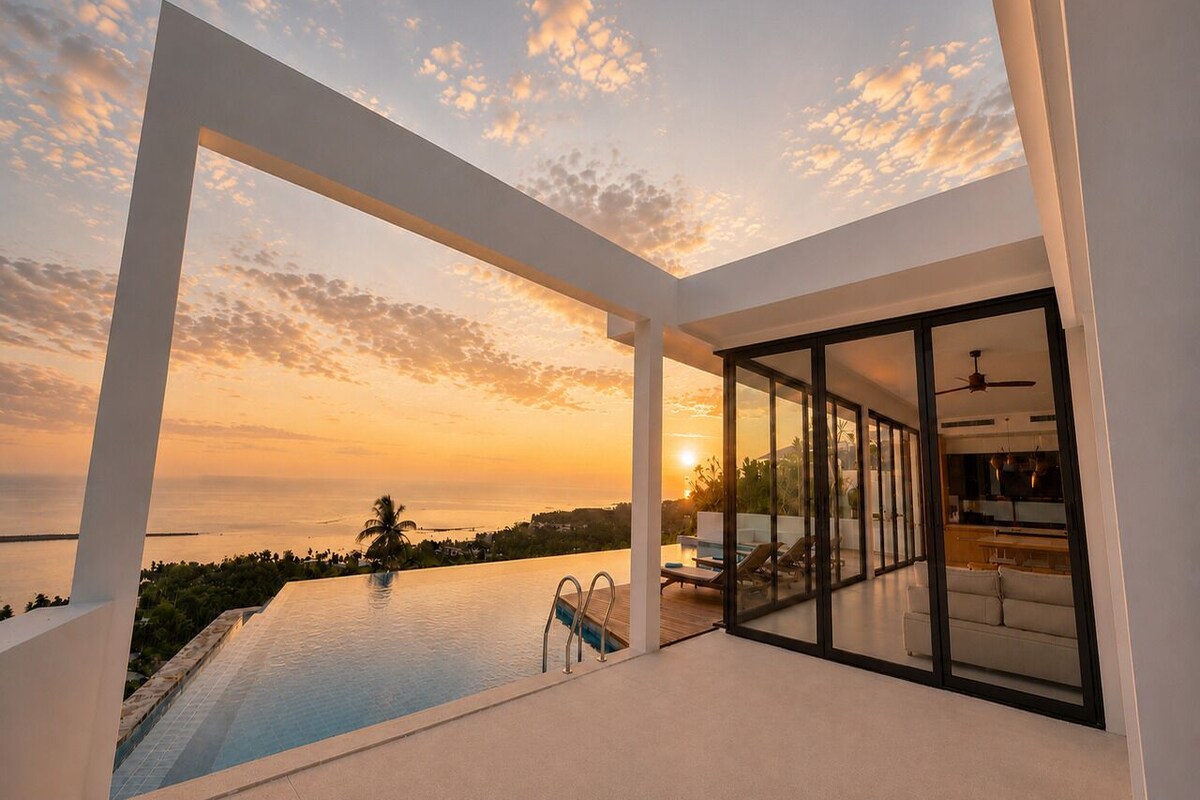 Five Bedroom Pool Villa with Ocean View | Living area