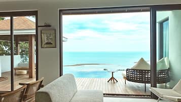 Two-Bedroom Anzhu Pool Villa | Salle de séjour
