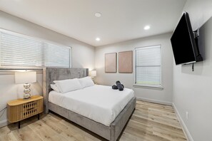 4 soverom, strykejern/-brett, reiseseng for barn og wi-fi