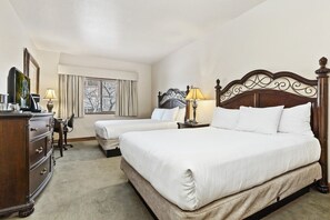 2 bedrooms, desk, free WiFi, bed sheets