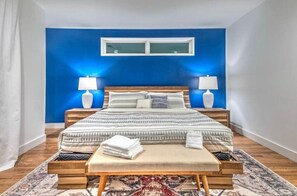 4 chambres, bureau, fer et planche à repasser, Wi-Fi gratuit